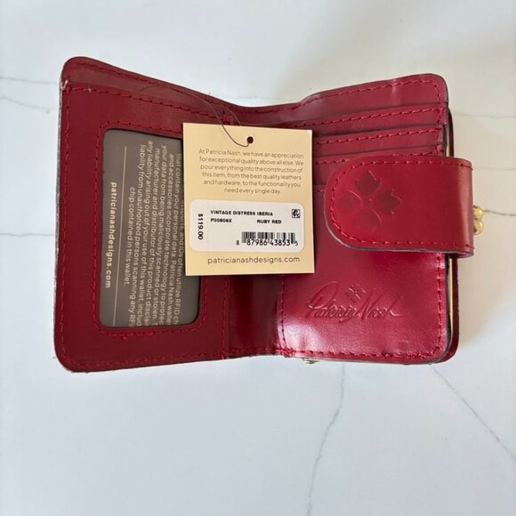 Patricia Nash Iberia Bifold Leather Wallet Sage Color RFID Protection NWT - Picture 3 of 8